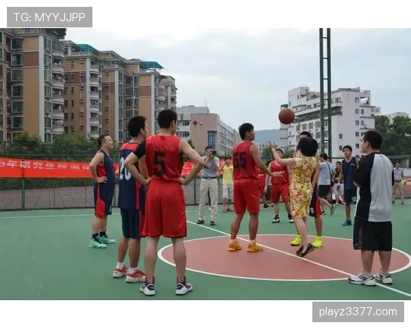 篮球新手须知：干扰发球违例的判定标准与避免方法
